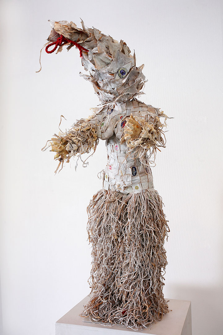 ½ÂõÇÏ´Â °ÍÀº ³¿»õ°¡ ³´Ù No.1, 2010, ¸¶¸¥¿À¡¾î, õ, 50¡¿50¡¿132cm